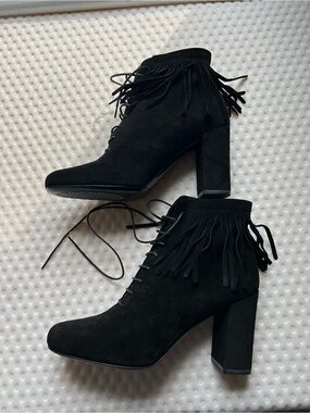 Saint Laurent Paris Black Suede Fringe Lace Up Ankle Boots 38 US 8 Italy